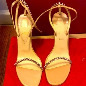 Womens Christian Louboutin shoes